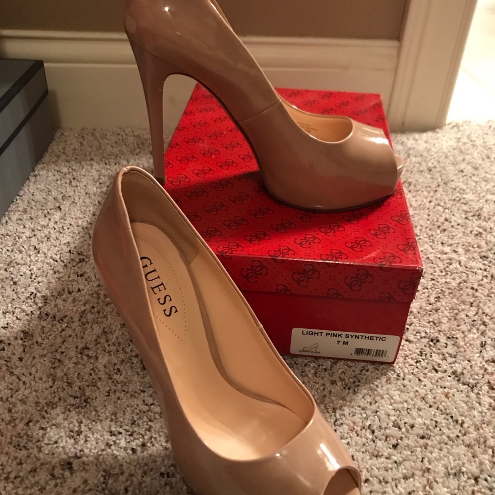 Guess heels - Picture 3 of 3